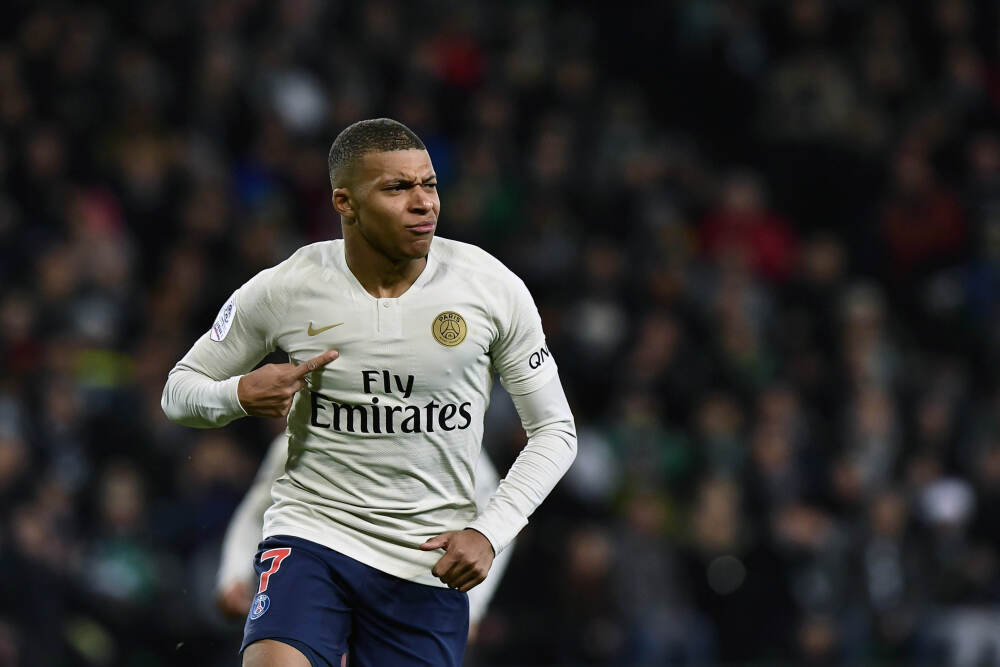 解说：贺希宁这场比赛打出高水准的表现 美国特训真是收获巨大